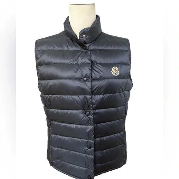 Moncler Navy Longue Saison Puffer Vest For Women — NWOT - Size 4 - Picture 1 of 8